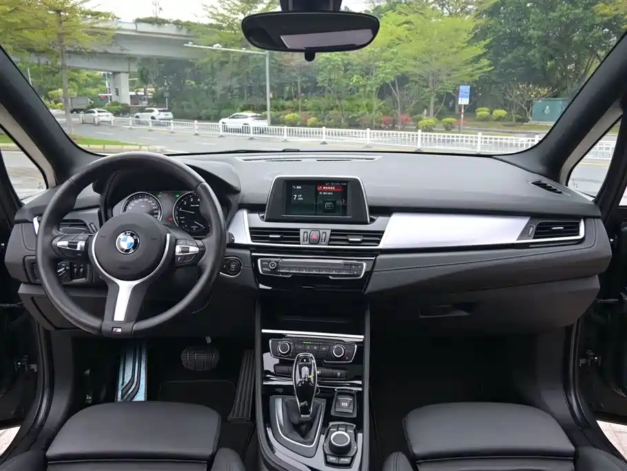 BMW 2 серии 2 2019 220i Premium Sport