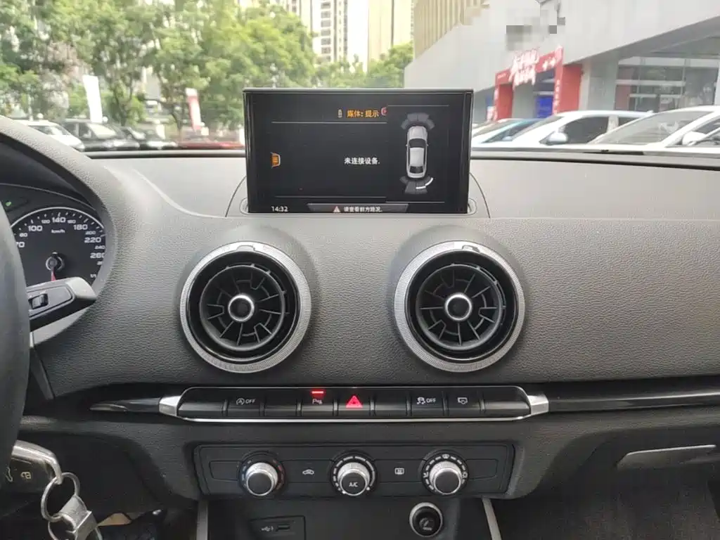 Audi A3 — миниатюра 13