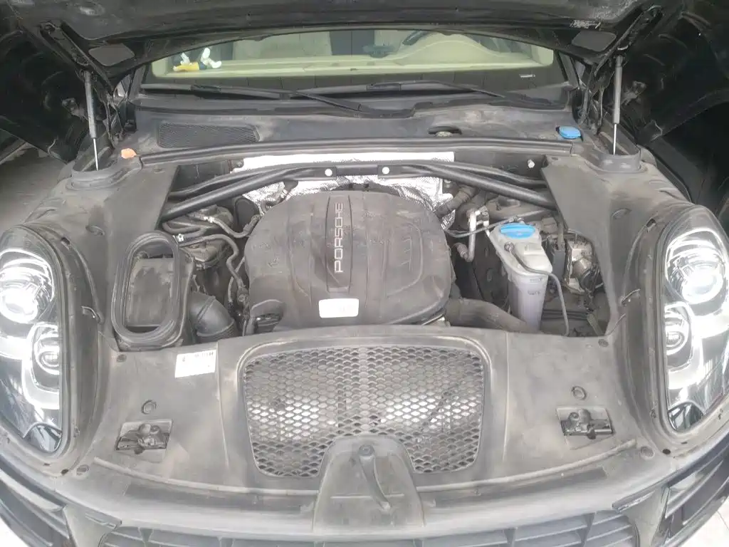 Porsche Macan — миниатюра 17