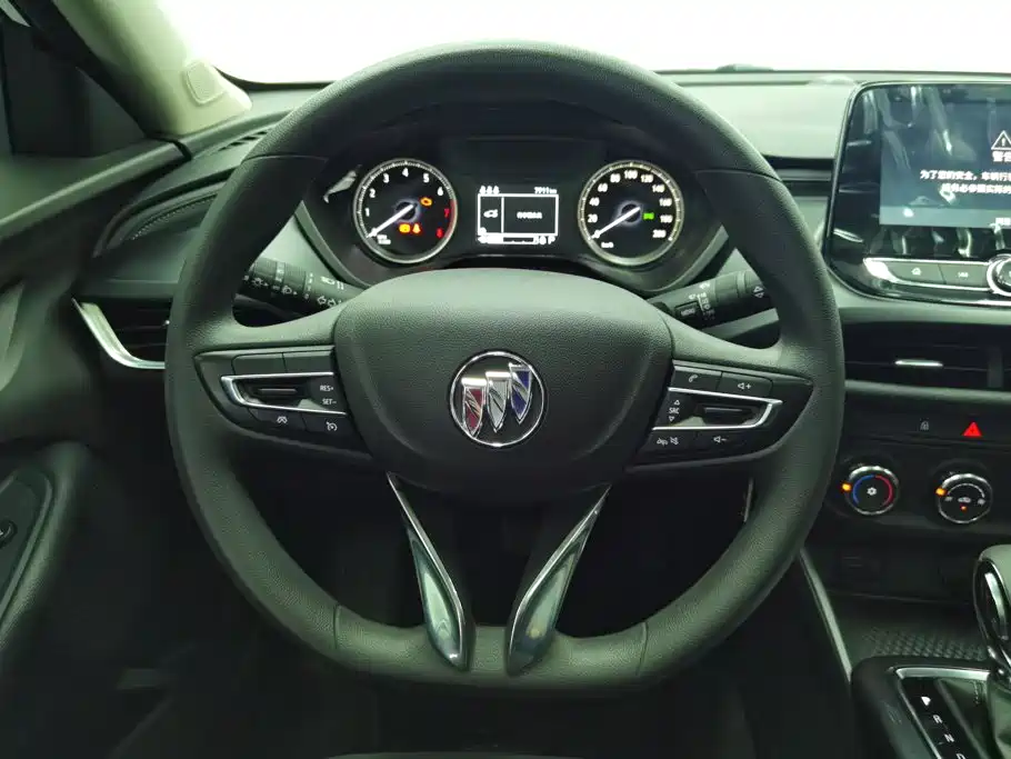 Buick Verano — миниатюра 15