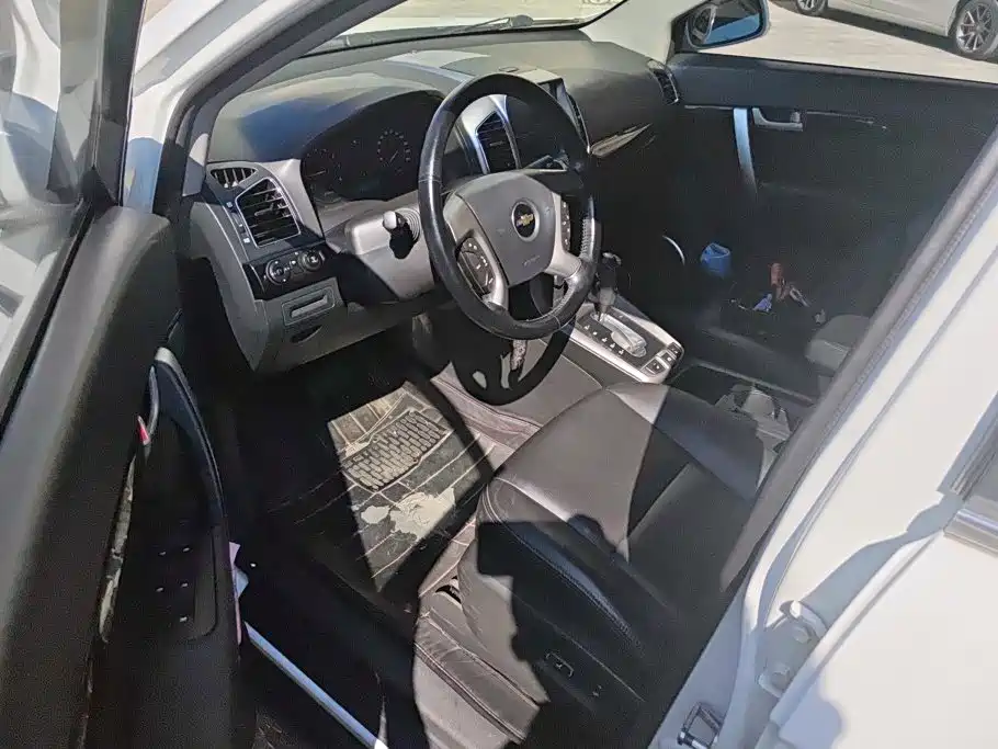 Chevrolet Captiva — миниатюра 4