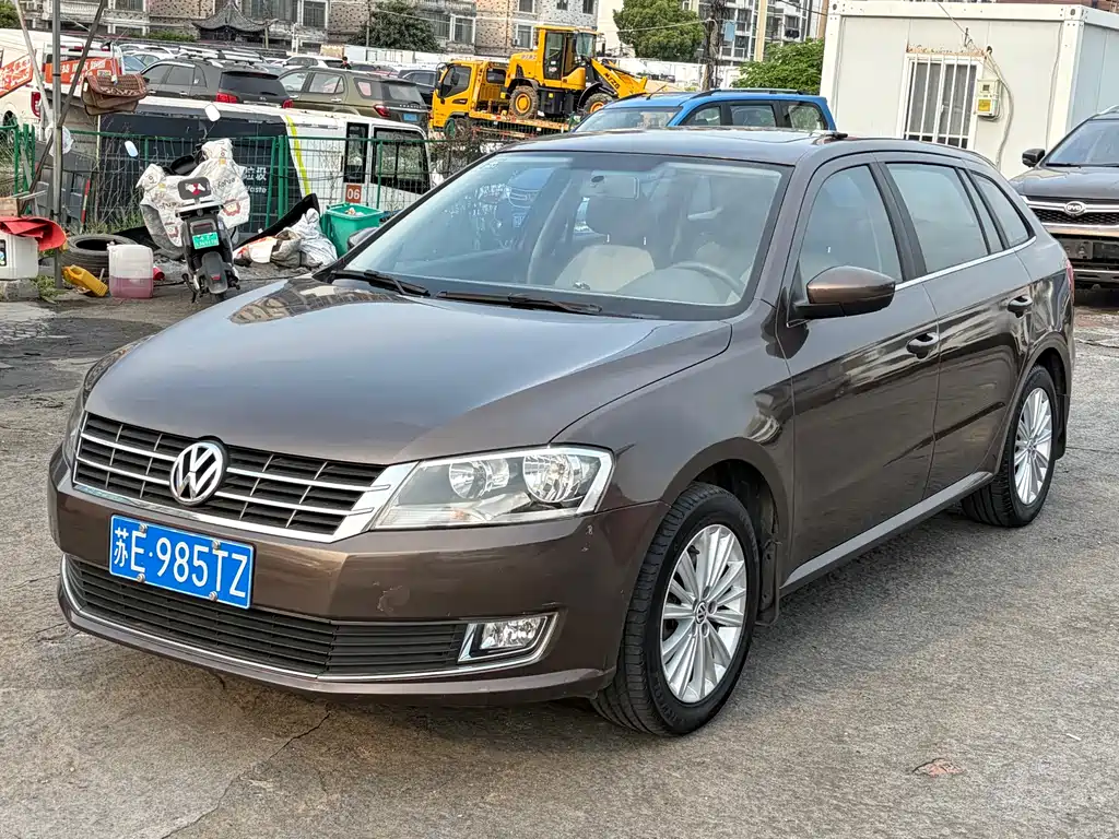Volkswagen Gran Lavida 2014