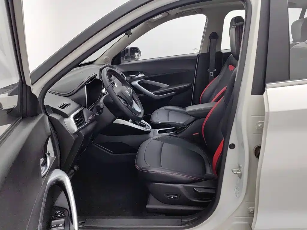 Baojun 510 — миниатюра 10