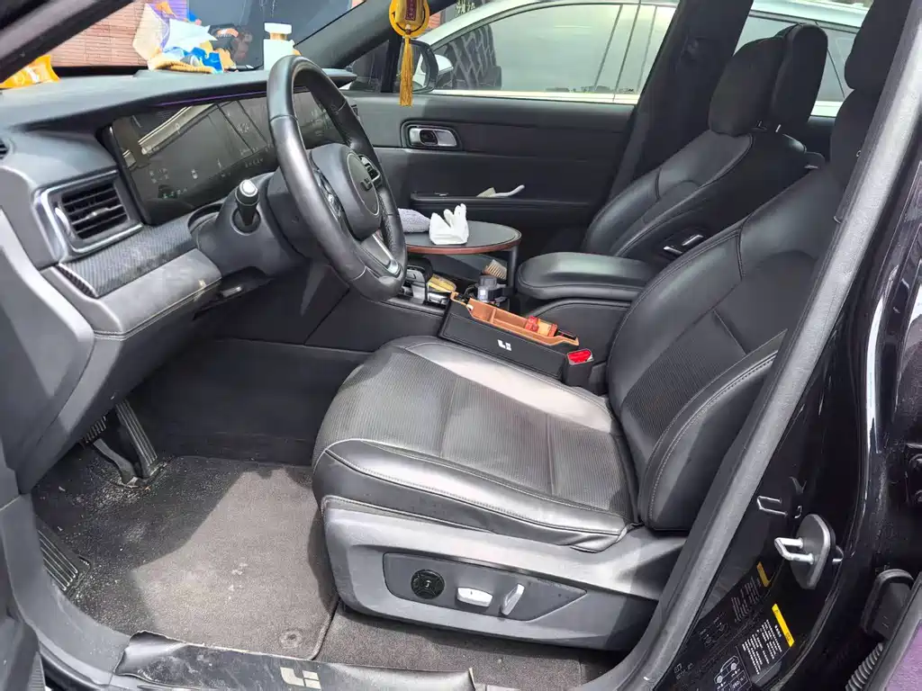 Li Auto Li ONE — миниатюра 4