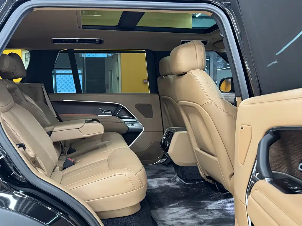 Land Rover Range Rover — миниатюра 11