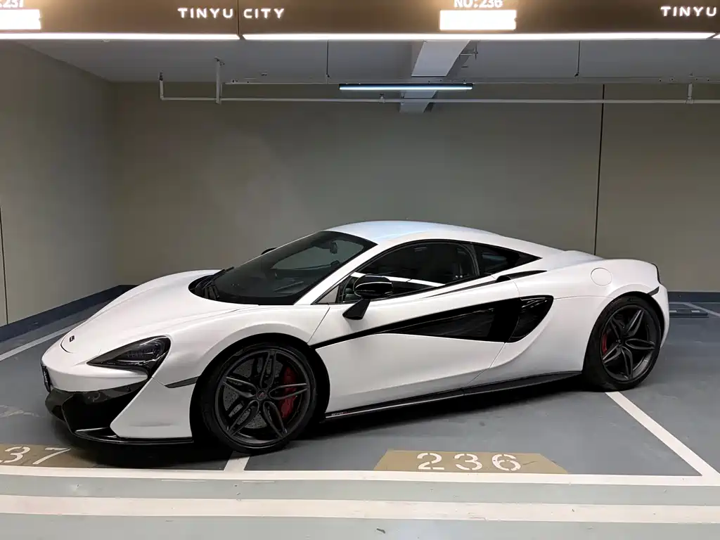 McLaren 570 2015 570S 3.8T Coupe
