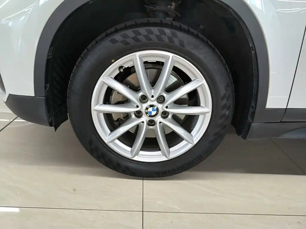 BMW X1 — миниатюра 23