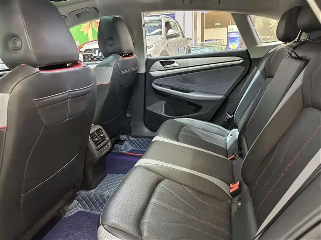 Volkswagen Lamando — миниатюра 6