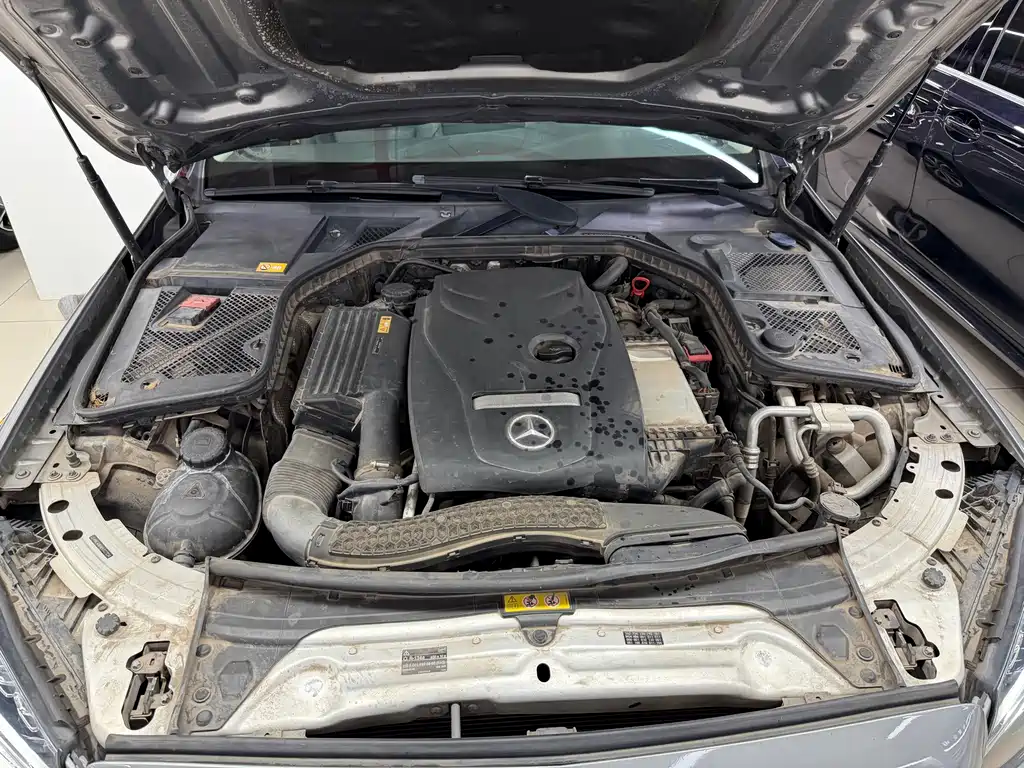 Mercedes-Benz C-Class — миниатюра 17