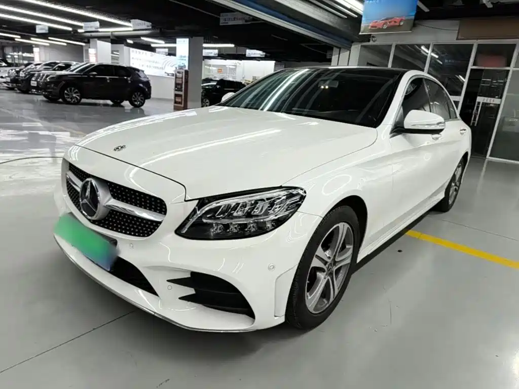 Mercedes-Benz C-Class — миниатюра 2