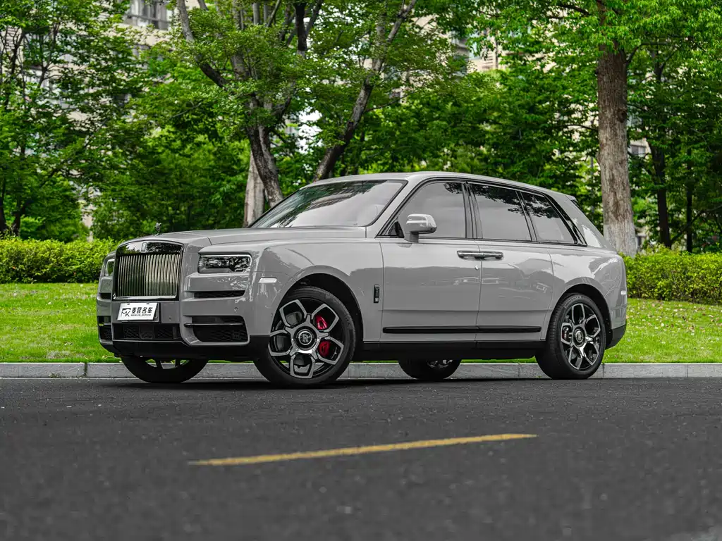 Rolls-Royce Cullinan 2022