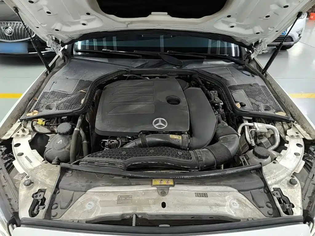 Mercedes-Benz C-Class — миниатюра 20