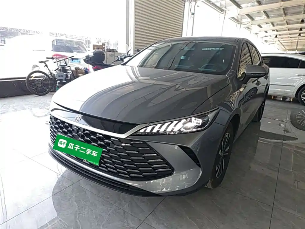 BYD Qin Plus PLUS 2025 DM-i Smart Drive 128KM