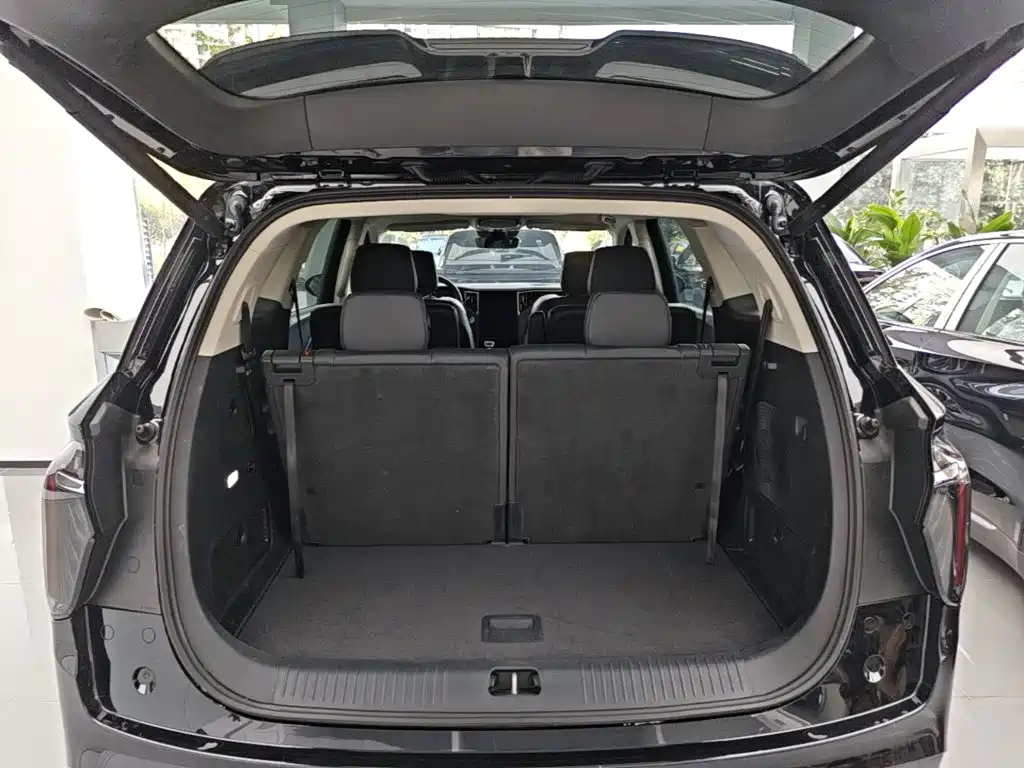Hongqi Hongqi HS7 PHEV — миниатюра 19