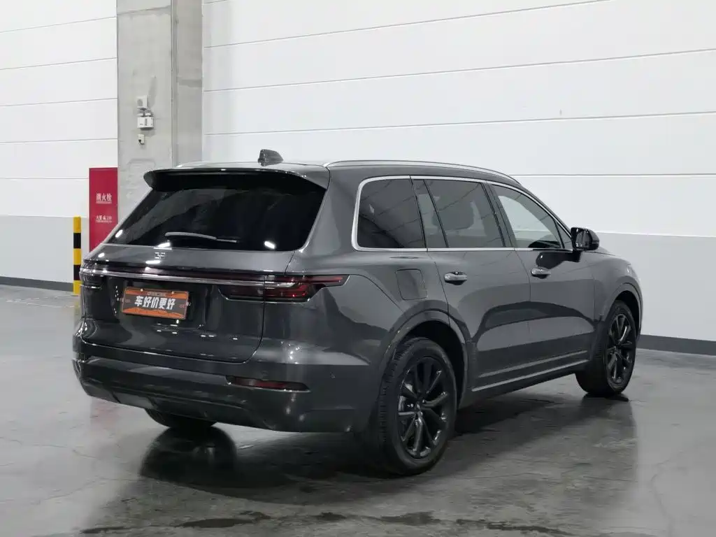 Li Auto Li ONE — миниатюра 2