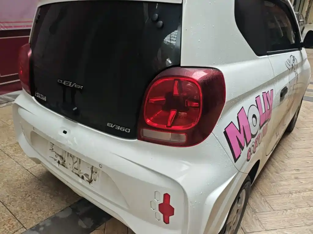 Roewe Clever — миниатюра 8