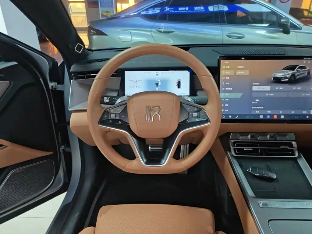 BYD Хань Ли — миниатюра 11