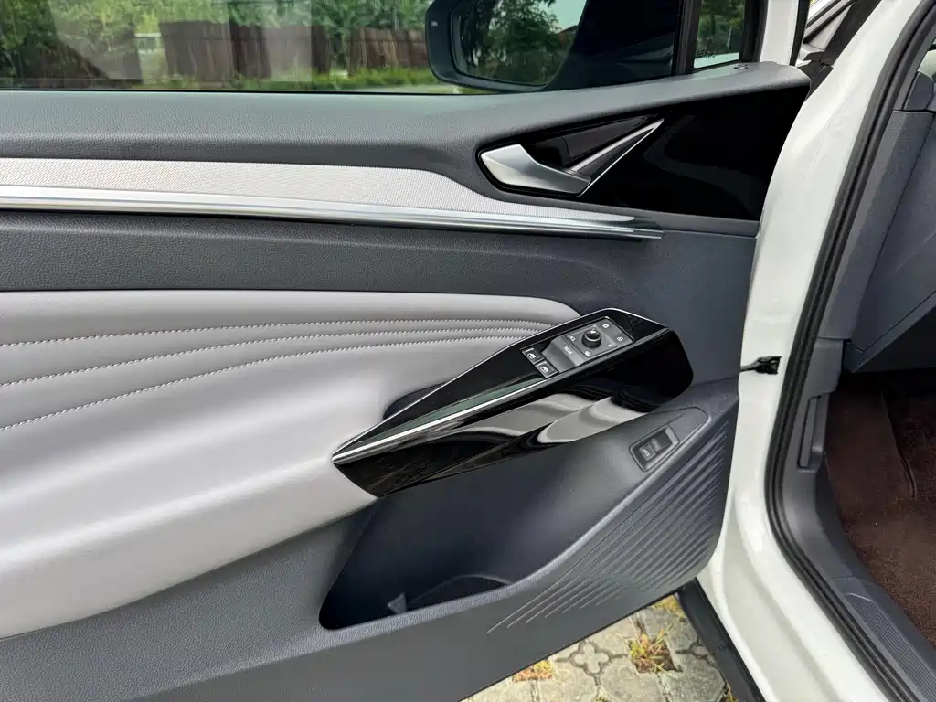 Volkswagen ID.4 Crozz — миниатюра 10