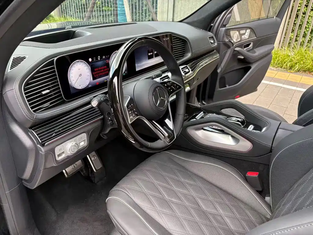 Mercedes-Benz GLS — миниатюра 16