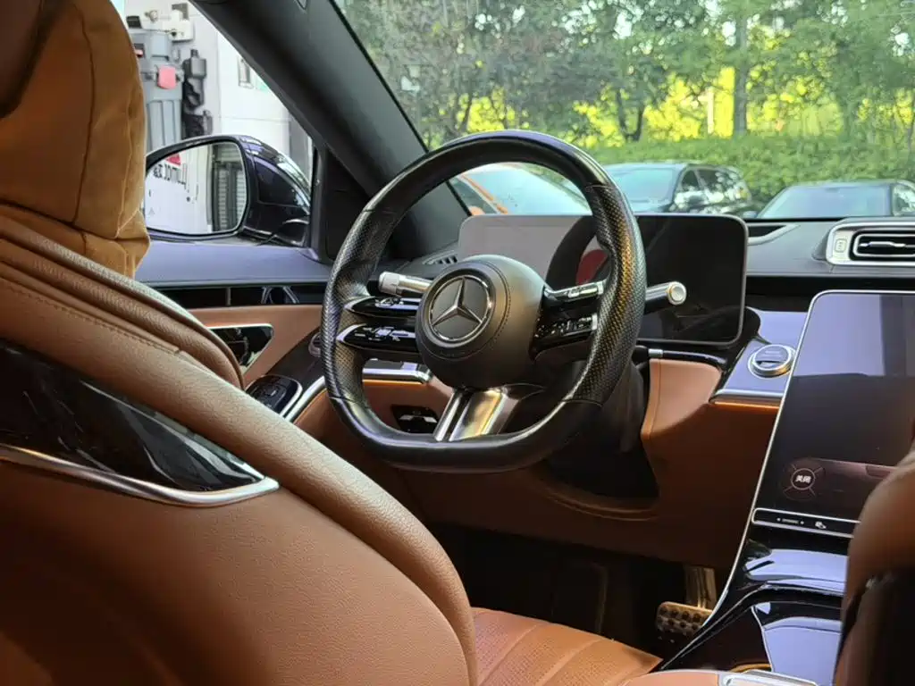 Mercedes-Benz S-Class — миниатюра 12