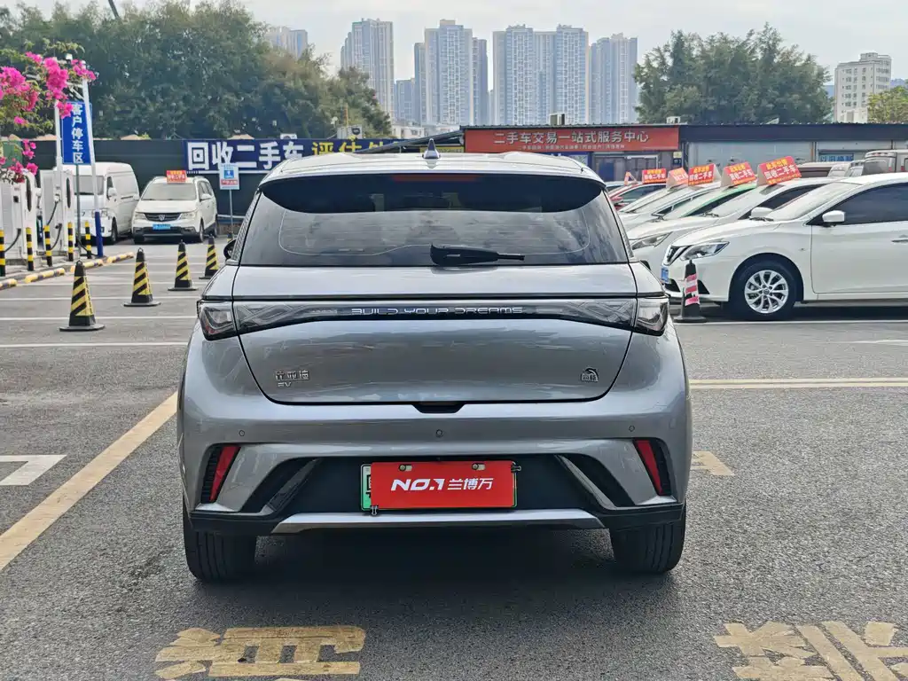 BYD Dolphin — миниатюра 5