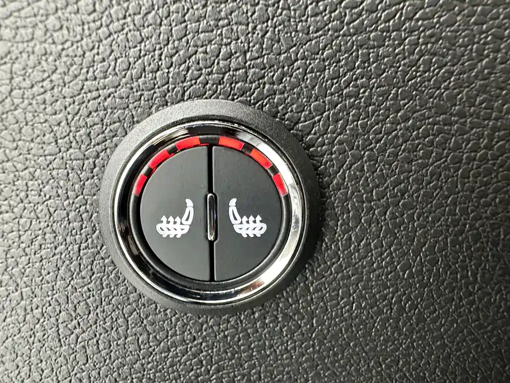 Geely Binyue — миниатюра 12