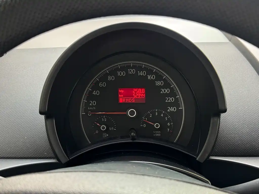 Volkswagen Beetle — миниатюра 7