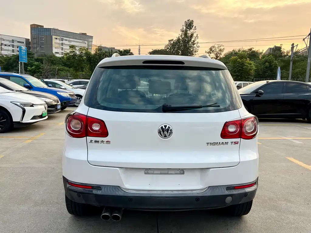 Volkswagen Tiguan — миниатюра 10