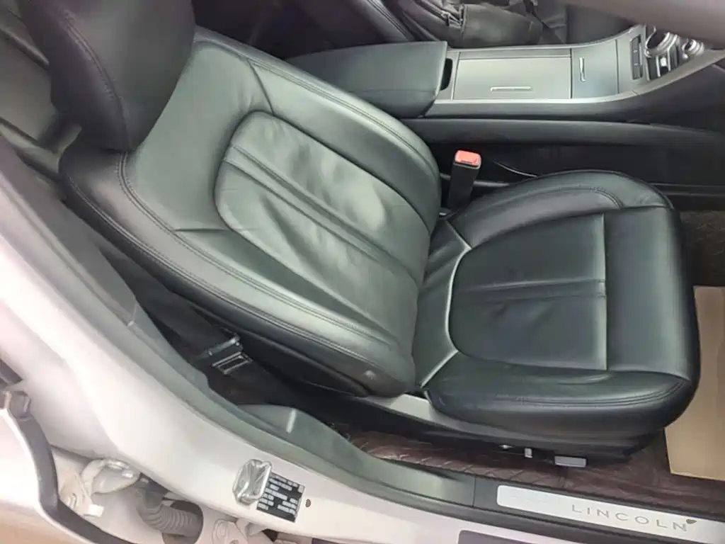 Lincoln MKZ — миниатюра 20