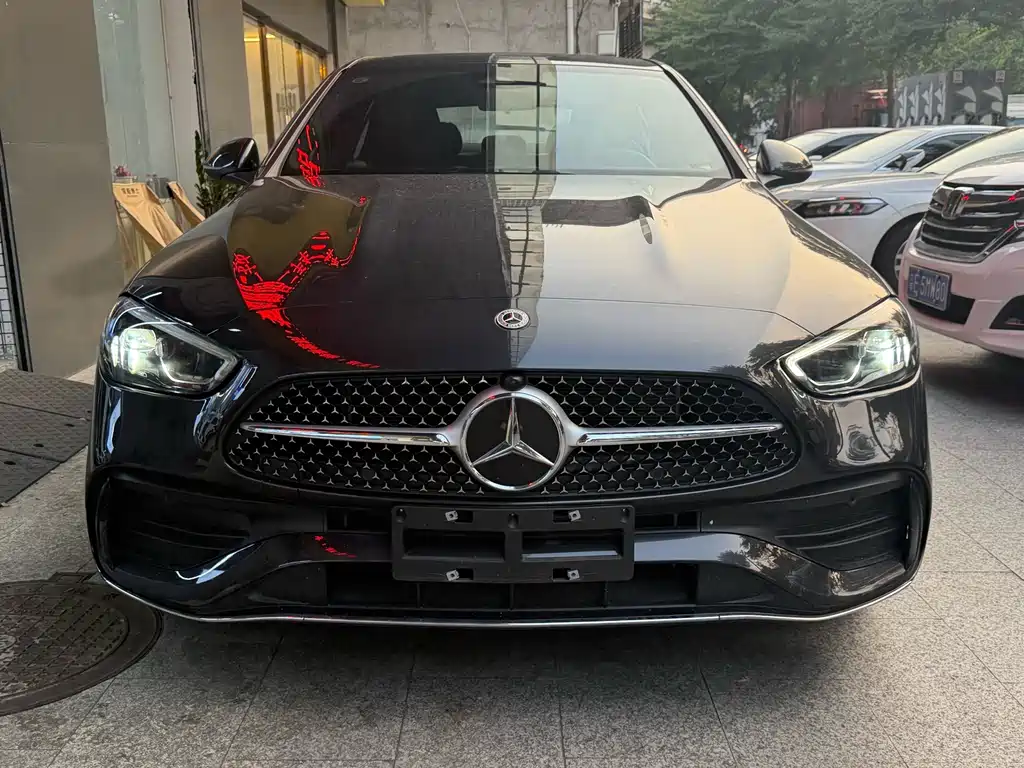 Mercedes-Benz C-Class — миниатюра 2