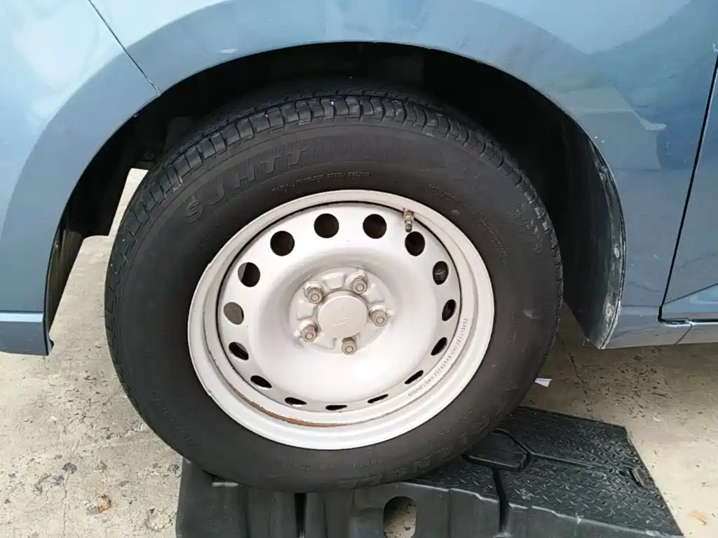 Wuling Hongguang PLUS — миниатюра 23