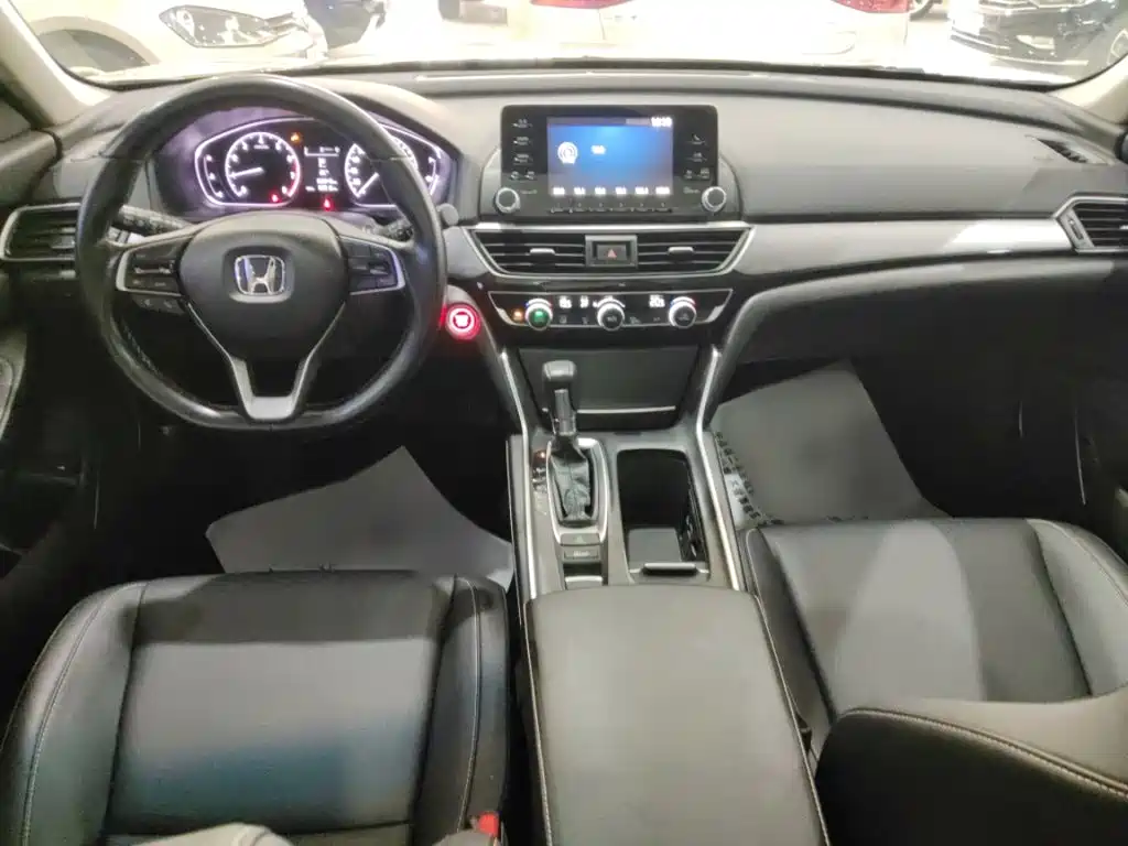 Honda Inspire — миниатюра 10