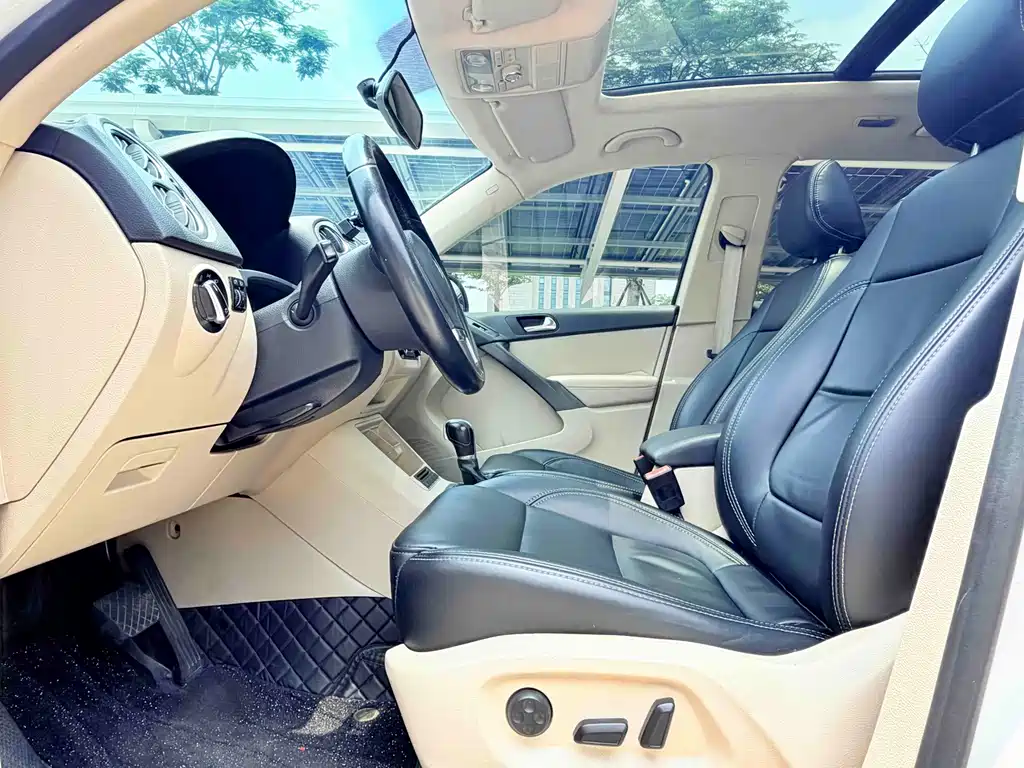 Volkswagen Tiguan — миниатюра 12