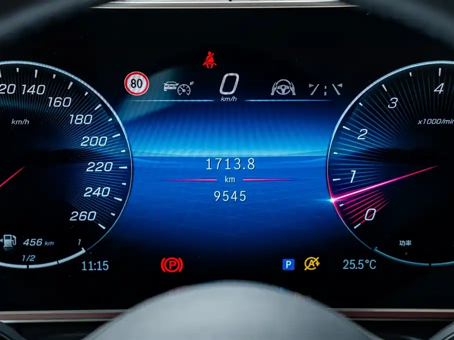 MERCEDES-BENZ V CLASS