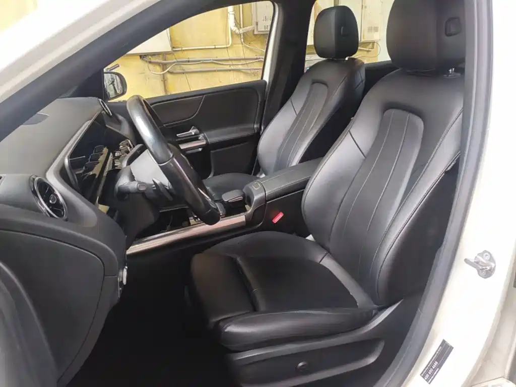 Mercedes-Benz B-Class — миниатюра 15