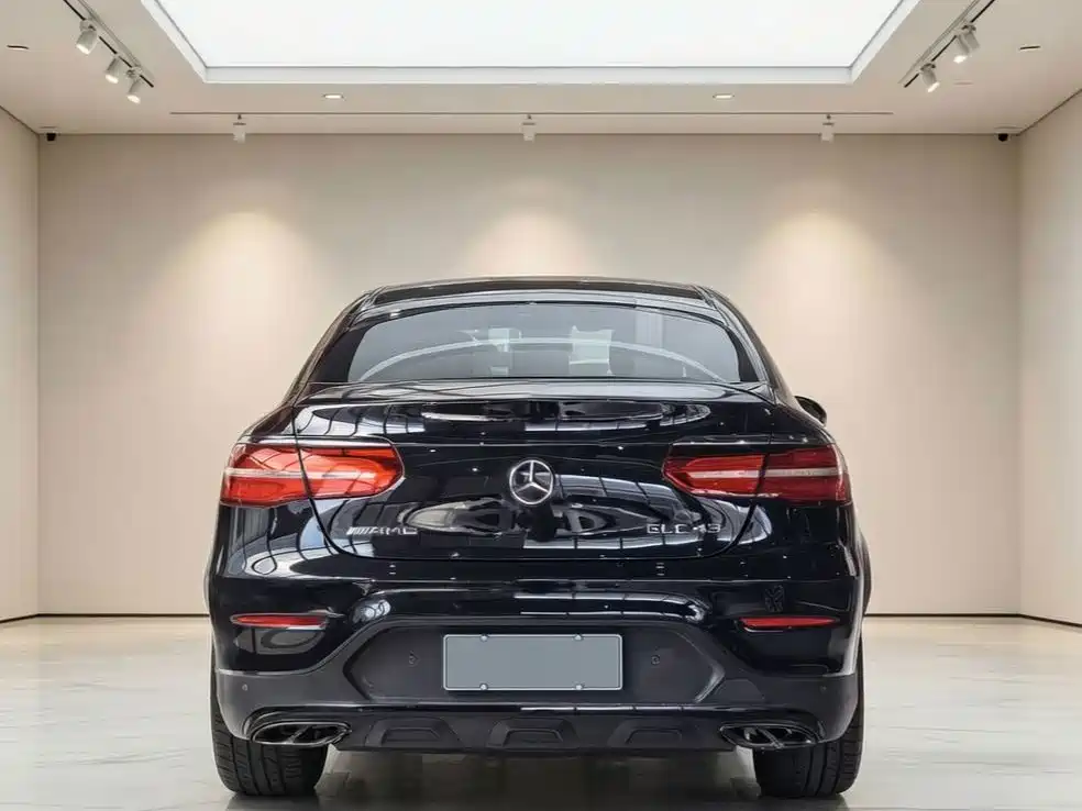 Mercedes-Benz GLC Coupe AMG — миниатюра 10