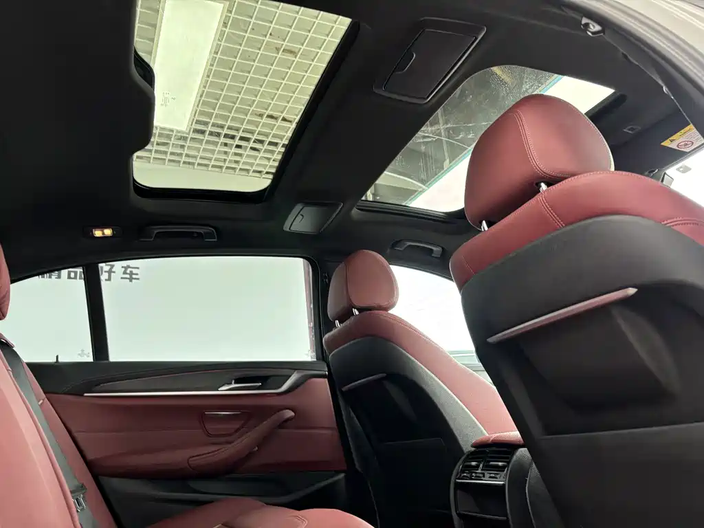 BMW 5 Series — миниатюра 29