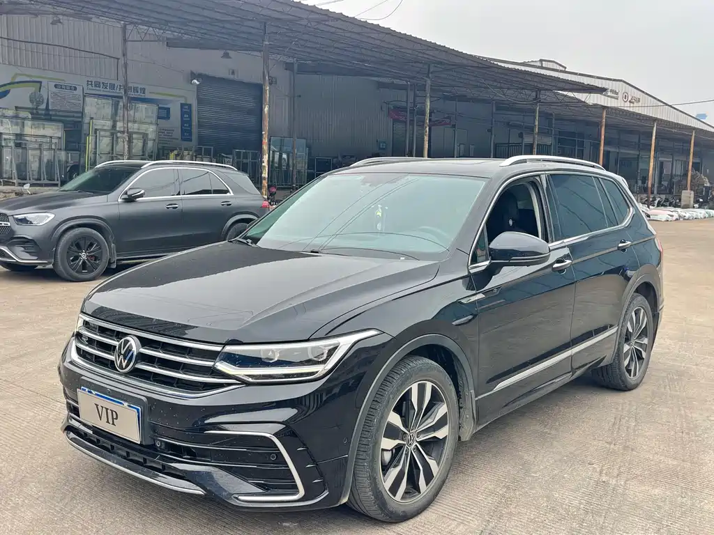 Volkswagen Tiguan L 2022