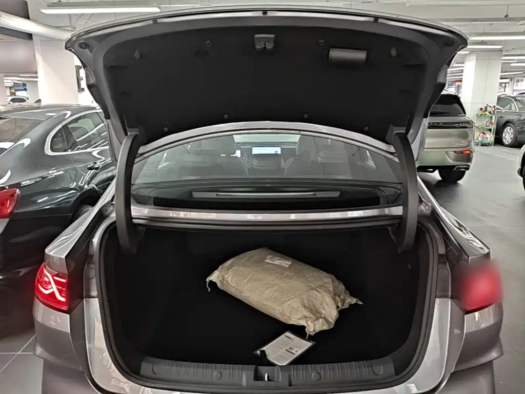 BYD Qin L — миниатюра 19