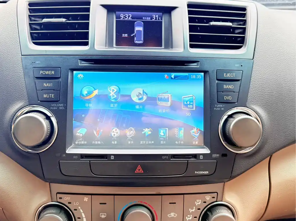 Toyota Highlander — миниатюра 19