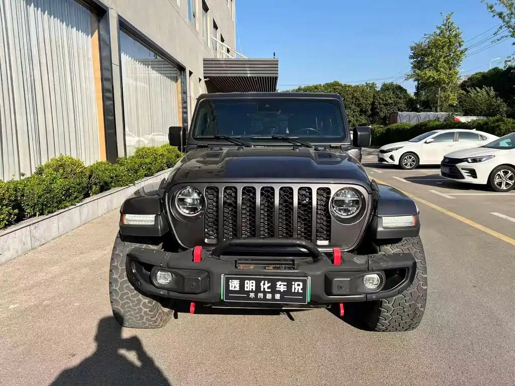 Jeep Wrangler PHEV — миниатюра 2
