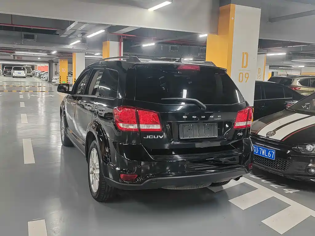 Dodge Journey — миниатюра 10