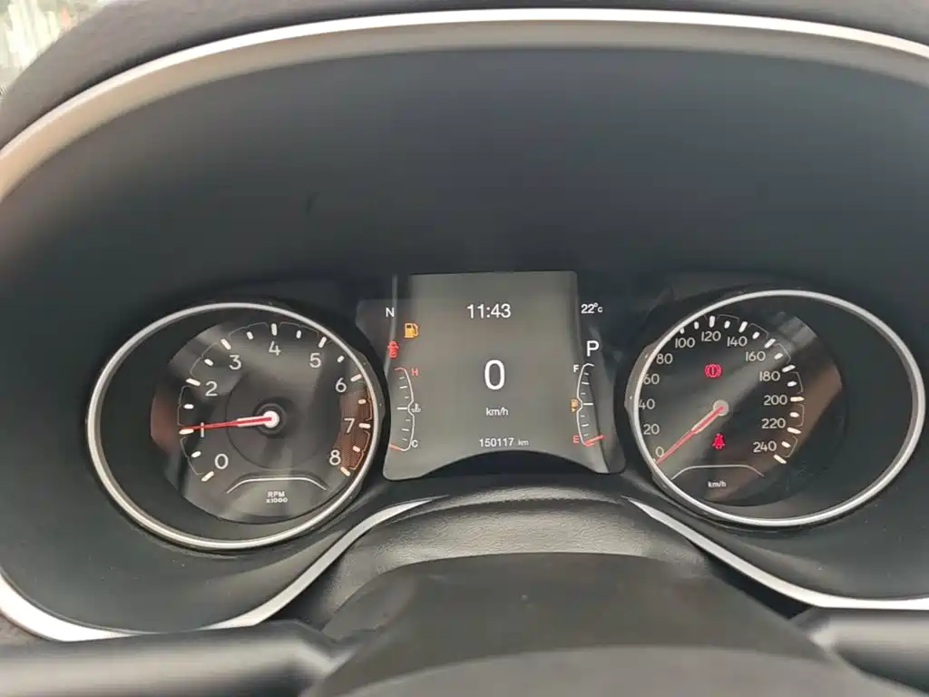 Jeep Compass — миниатюра 12