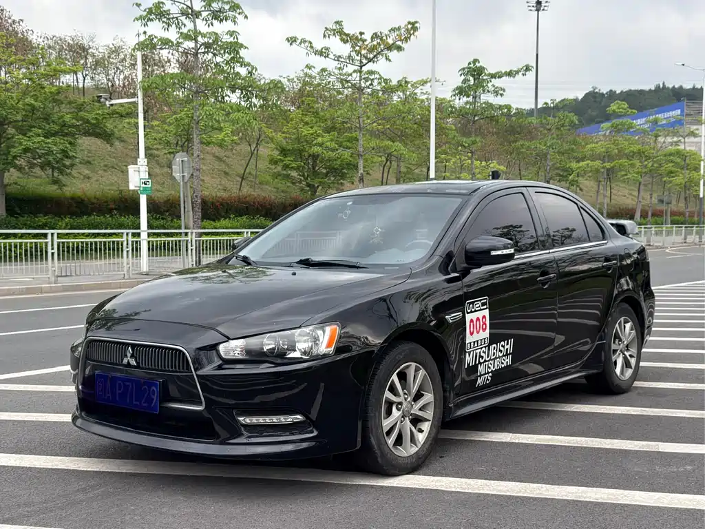 Mitsubishi Lancer EX 2017