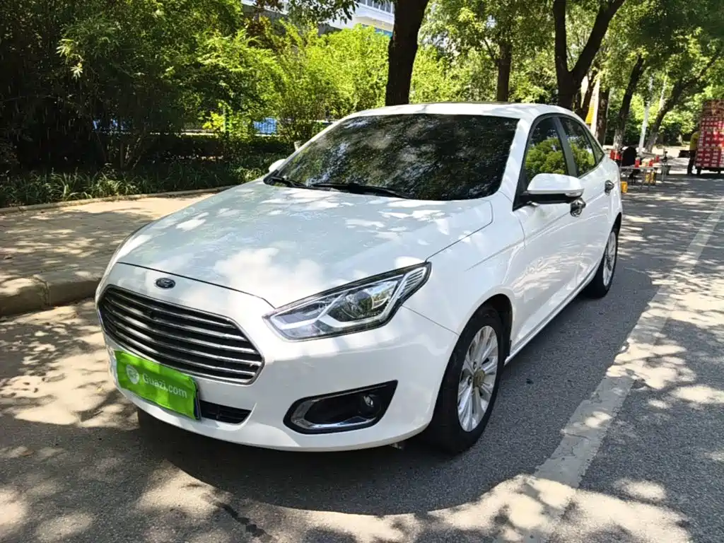 Ford Escort — миниатюра 2