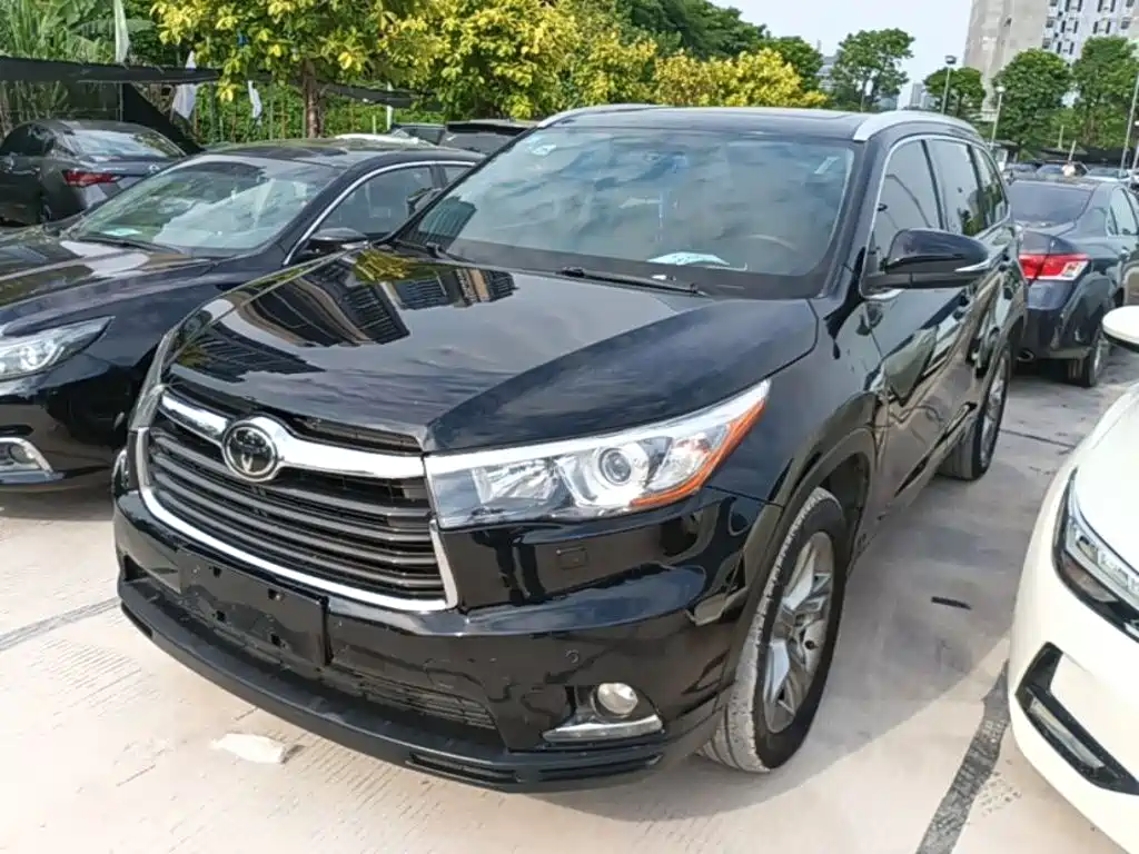 Toyota Highlander — миниатюра 2