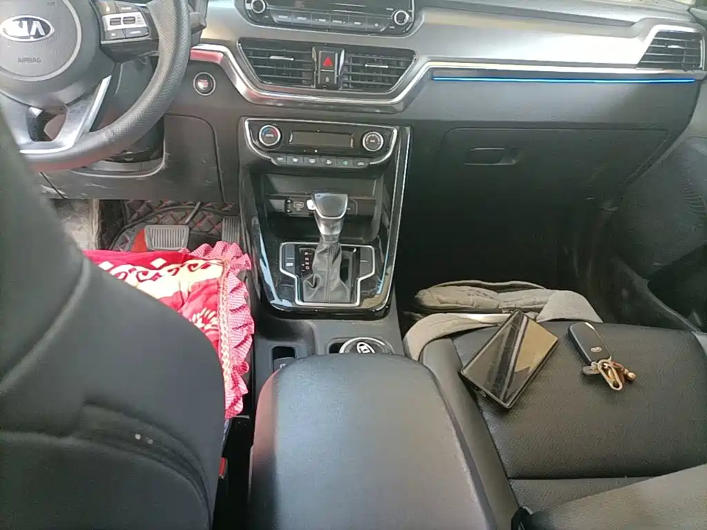 Kia Sportage — миниатюра 14