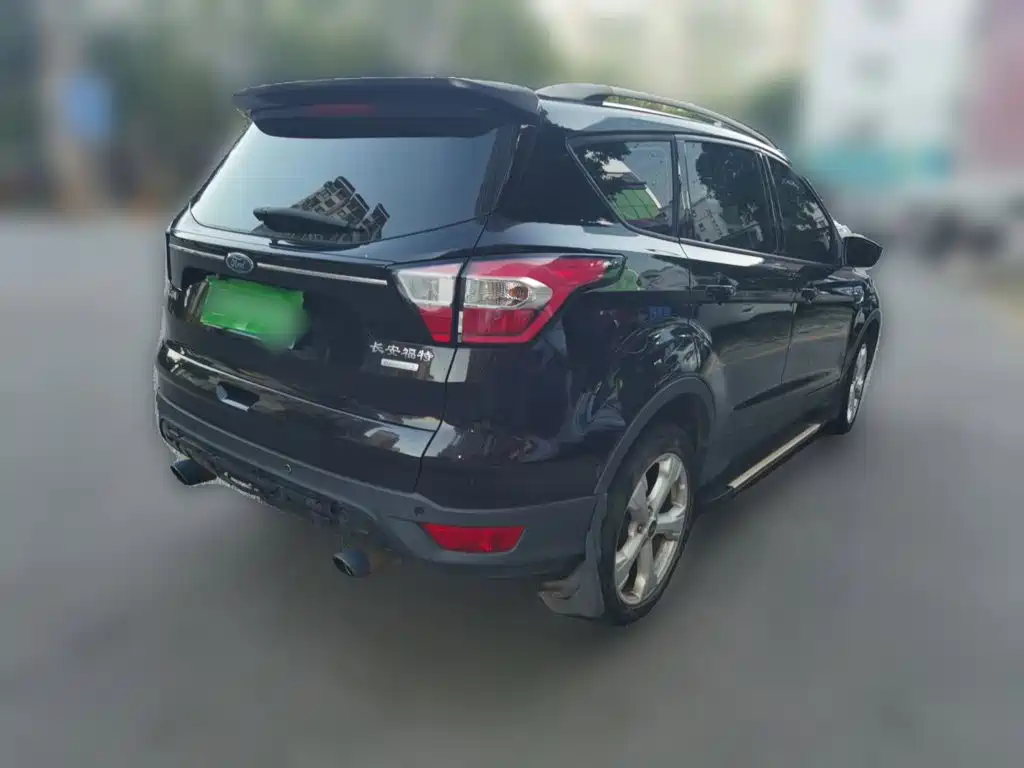 Ford Kuga — миниатюра 6
