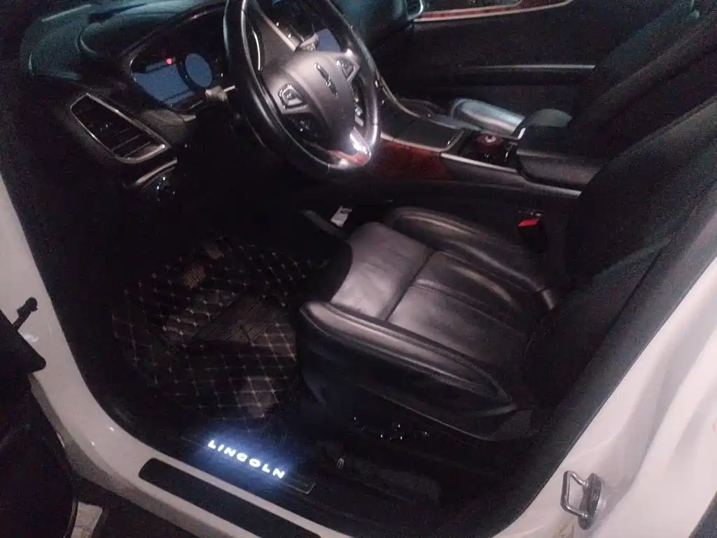 Lincoln MKX — миниатюра 14