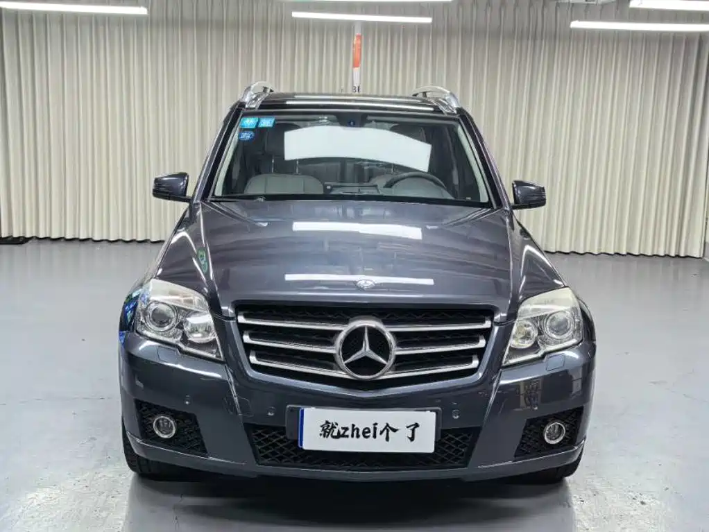 Mercedes-Benz GLK-Class (Import) — миниатюра 2